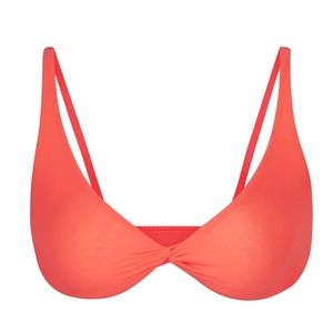 NWT SKIMS Fits everybody skimpy scoop bralettes